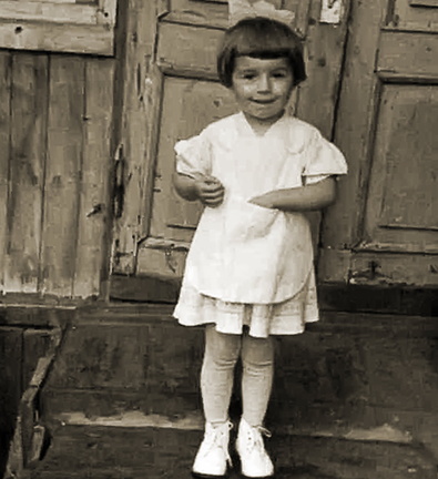 Так наряжали меня На крыльце дома в Солнцево фото Галина Шведова