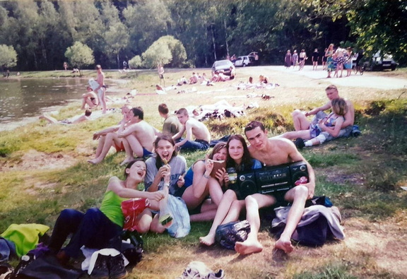 На пруду в Мещерском летом 2000 года.