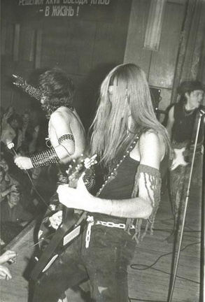 Фото с выступления группы Э.с.т , Пост И 99% В КИНОТЕАТРЕ Солнцево