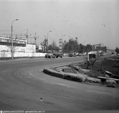 Боровское шоссе, поворот с 50 лет Октября. ДСК 3