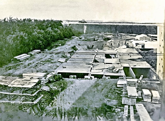 Востряково. Вид на Московскую кольцевую автомобильную дорогу и стройку столовой 1