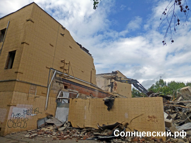 CNT-0010969_detail-01_s@2x.jpg